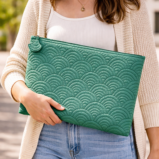 14 Inch Malachite Arc Quilted Laptop Sleeve